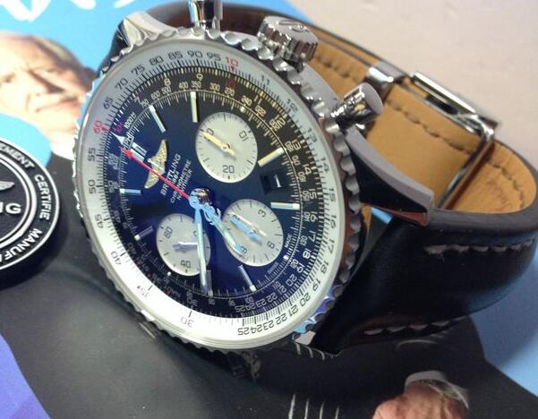 Navitimer could be considered as the most symbolic collection of the brand.