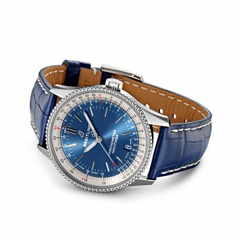 The blue fake Breitling is suitable for both men and women.
