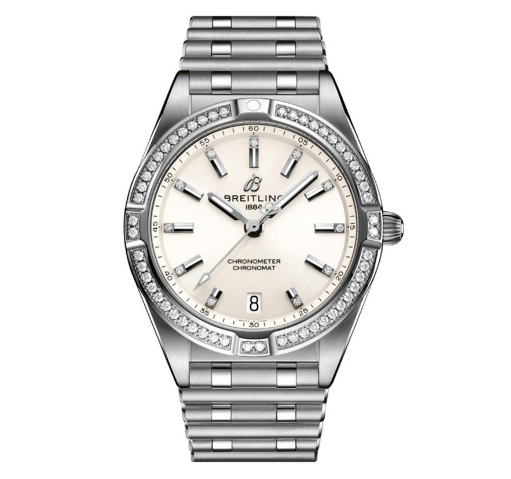 The stainless steel fake watch is decorated with bright cutting diamonds.